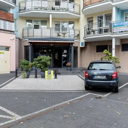 Spacerowa Apartments With Parking By Noclegi Renters Kolobrzeg Exterior photo