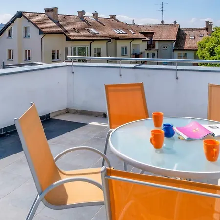 Spacerowa Apartments With Parking By Noclegi Renters Kolobrzeg Exterior photo