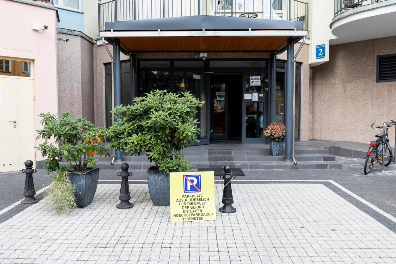 Spacerowa With Parking By Renters *