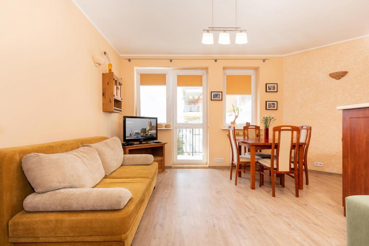Apartment Spacerowa With Parking By Renters